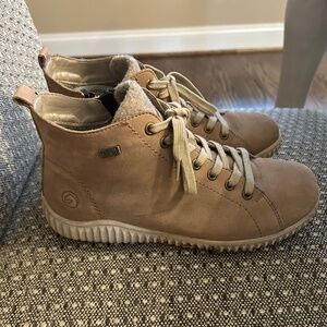 Women’s Remonte Ankle Boots